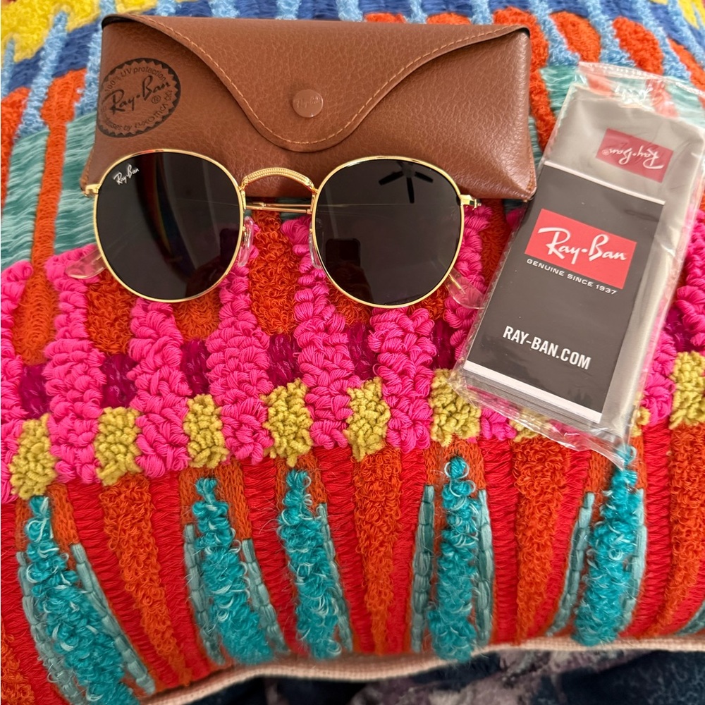 Ray-Ban Gold Frame Sunglasses with Black Lenses